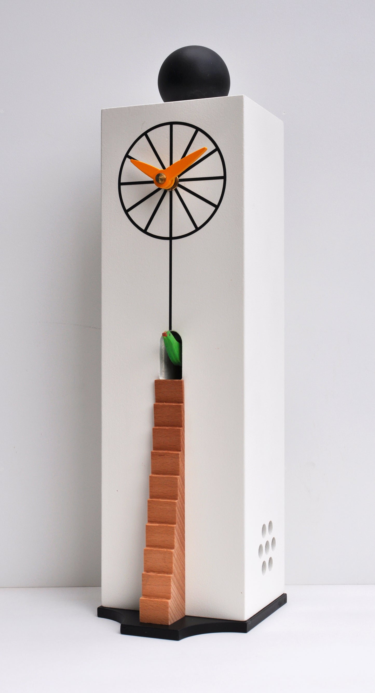 Moderne koekoeksklok Pirondini QQ Ziggurat 38cm Wit